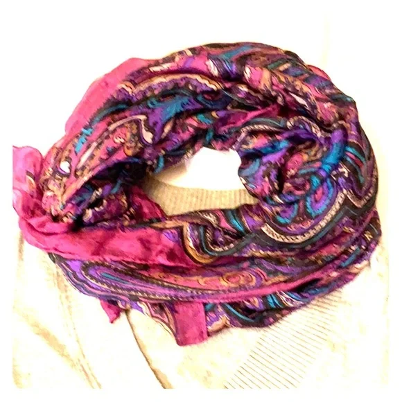 AUTHENTIC LARGE SILK PAISLEY SCARF FROM INDIA ⭐️⭐️⭐️⭐️⭐️ - Picture 4 of 7